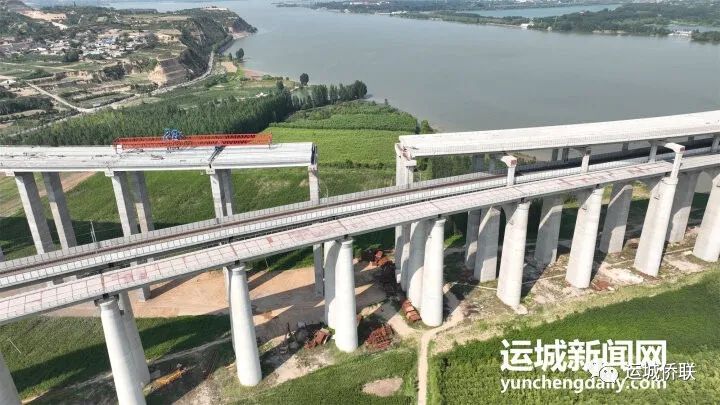  亲情中华黄河故事｜运三高速三门峡公铁黄河大桥连接线加紧施工
