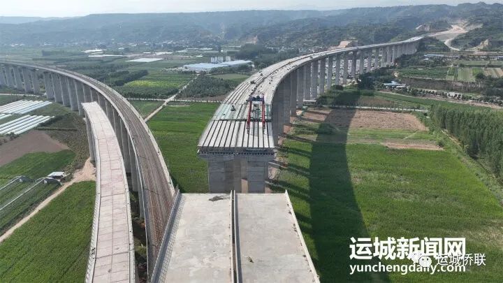  亲情中华黄河故事｜运三高速三门峡公铁黄河大桥连接线加紧施工